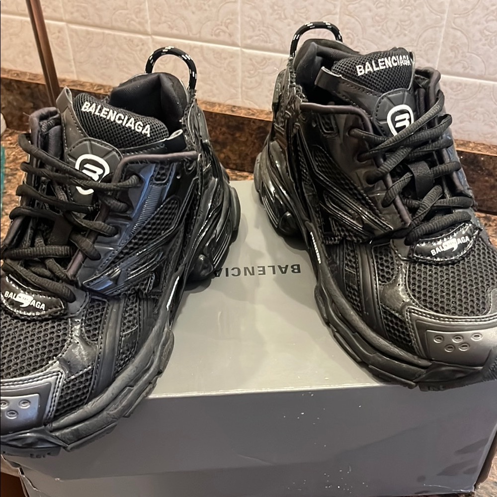 Balenciaga Black Sneakers - Picture 1 of 8